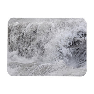Sturmy Wave Crashing Magnet