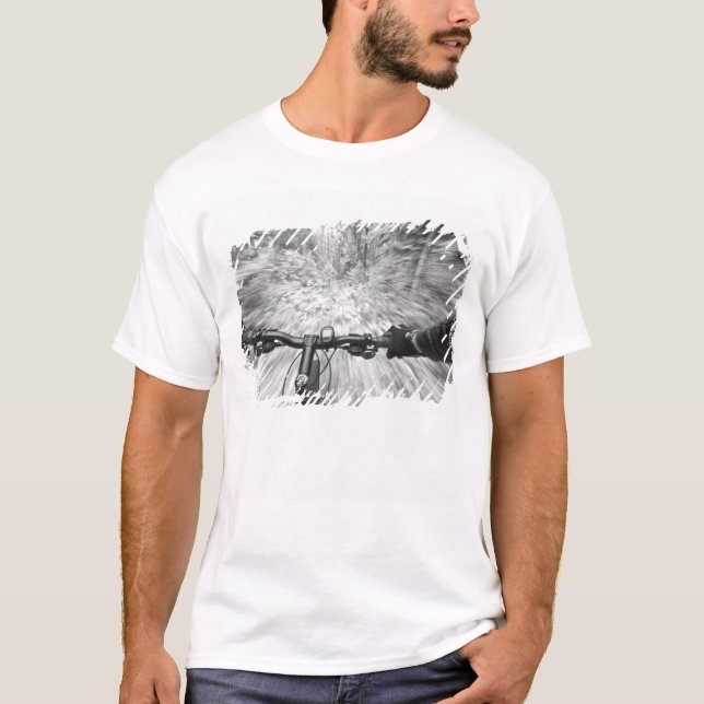 Stürzen eines Stärketeils 2 T-Shirt (Vorderseite)