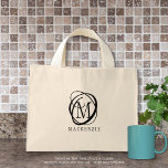 Stylische Monogramm Name benutzerdefinierte Farbe Mini Stoffbeutel<br><div class="desc">Elegante, stilvolle Tasche personalisiert mit einem dekorativen Monogramm oder in Ihrer Auswahl an Farben und Schriftart Stil für den Namen. ÄNDERUNGEN: Ändern Sie die Hintergrundfarbe, wählen Sie einen grafischen Hintergrund oder ändern Sie den Stil, die Farbe, die Größe und die Platzierung des Schriftartes in EDIT. HILFE: Für Hilfe bei der...</div>