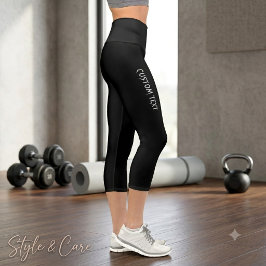 Stylischer benutzerdefinierter Text Elegant Schwar Capri Leggings