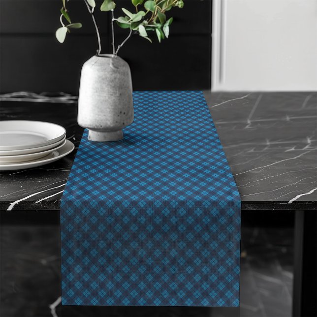 Stylischer Blue Karo Table Runner für Interiors Großer Tischläufer (Stylish Blue Check Table Runner for Interiors)