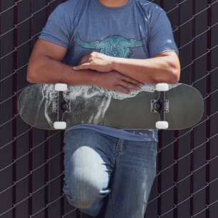 Stylisches Beach Vibes Abstrakt Skateboard