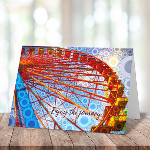 Stylisches Spaß-Riesenrad Genieße die Reise Schrif Karte