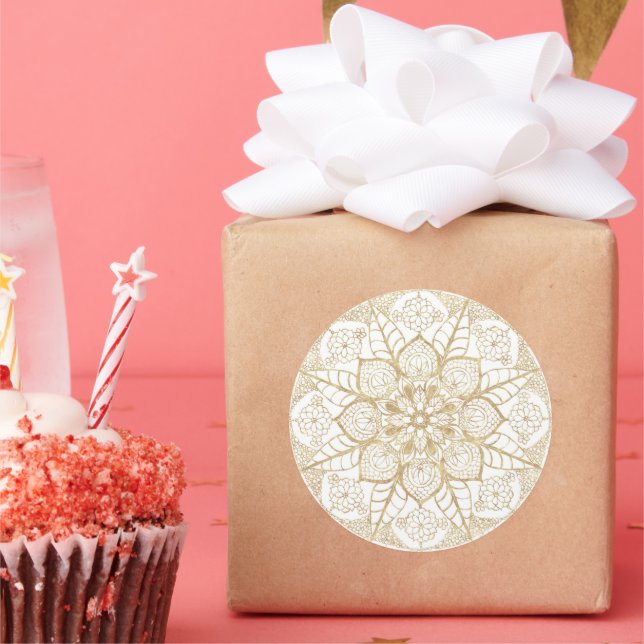 Stylish Boho White Gold Mandala Floral Runder Aufkleber (Party)
