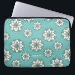 Stylish Geometric Aquamarin Floral Mandala Laptopschutzhülle<br><div class="desc">Stilvolle gemusterte personalisierte Notebookhülle.</div>