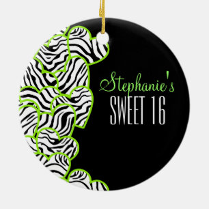 Stylish Green Sweet 16 Zebra Herzdesign Name Keramikornament