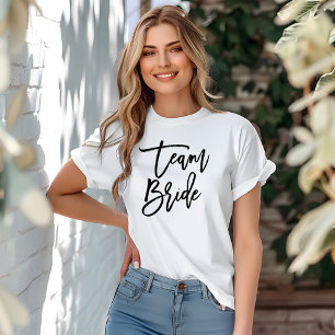 Stylish Lettering Brush Typografy "Team Bride" T-Shirt