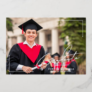 Stylish Minimalist Graduation Announcement Party Folieneinladung