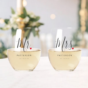 Stylish Mr. & Mrs. Custom Nachname & Date Wedding Weinglas Ohne Stiel