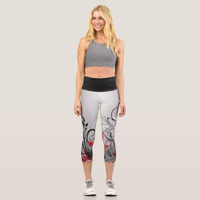 Stylish Red Black and Grey Leaf Design  Capri Leggings (Vorderseite)