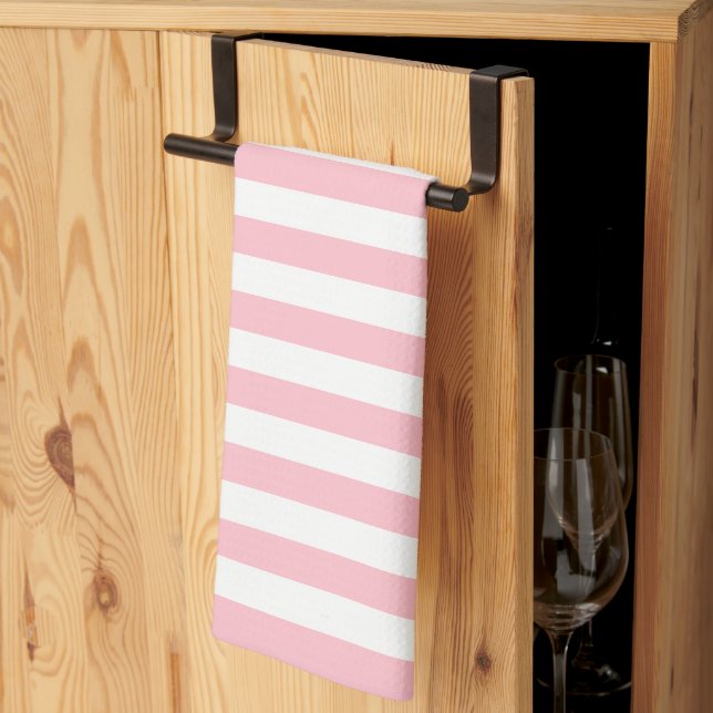 Stylish Striped White and Soft Pink Kitchen Towel Geschirrtuch (Drittel gefaltet)