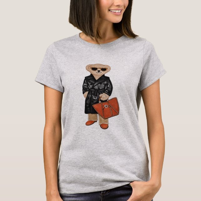 Stylish Teddy Bear Chic Trench Coat Bear Graphic T-Shirt (Vorderseite)