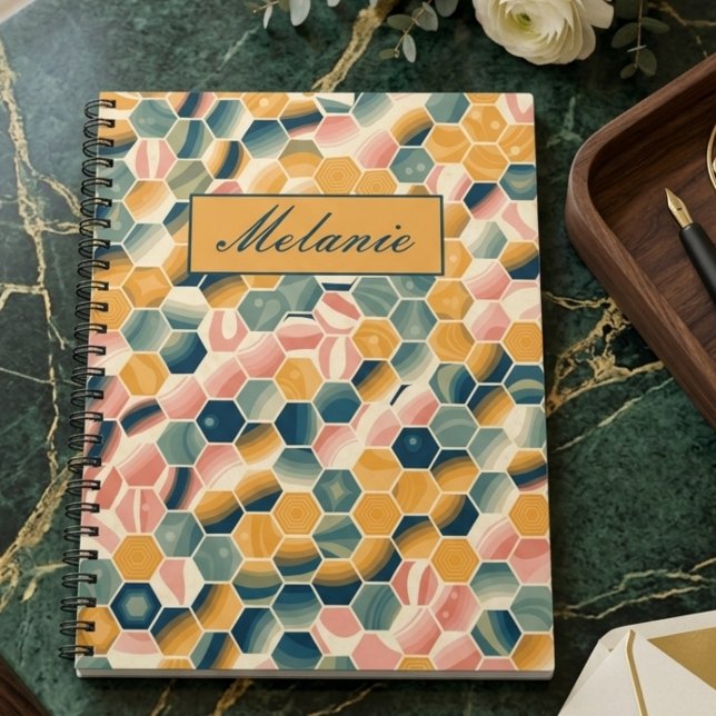 Stylish Vintage Geometric Hexagons Personalized Notizblock (Von Creator hochgeladen)