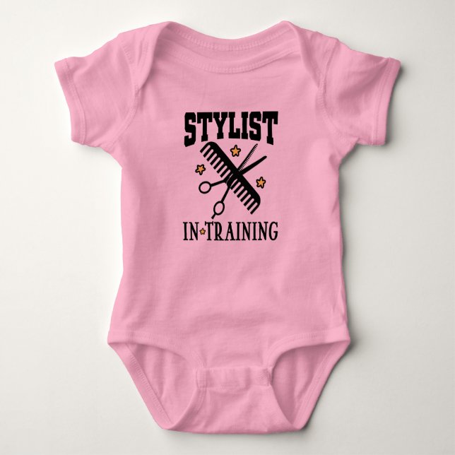 Stylist in der Ausbildung von Friseur Baby Strampler (Vorderseite)