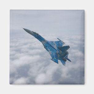 SU-27 Flanker über den Wolken Magnet