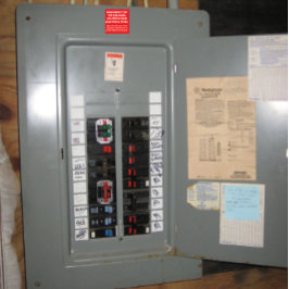 Sub-Panel-Trennschalter befindet sich im Hauptpane Quadratischer Aufkleber