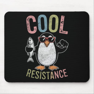 Subtile Coole Widerstandskraft - Pinguin - Protest Mousepad