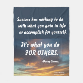 SUCESS-DANNY THOMAS FLEECEDECKE