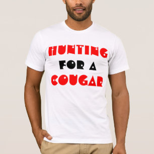 Suche nach einem Huhn T-Shirt