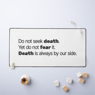 Suchen Sie nicht nach Death Desk Mat Schreibtischunterlage