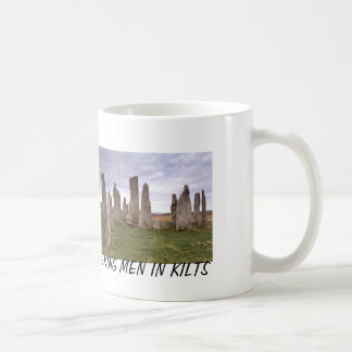 "Suchende Männer in den Kilts" Kaffee-Tasse Tasse