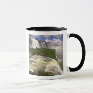 Südamerika, Brasilien, Igwacu Falls. glorreich Tasse