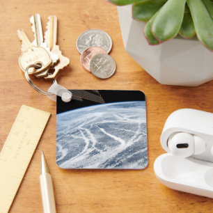 Südlich der Aleutianischen Inseln herrschen Wolken Schlüsselanhänger