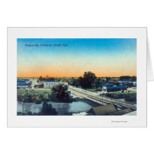 Südseitige Luftaufnahme von TownPorterville, CA