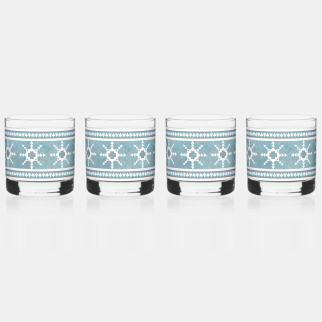 Südwestliche geometrische Schneeflocken Blau & Wei Whiskyglas (Vorderseite)