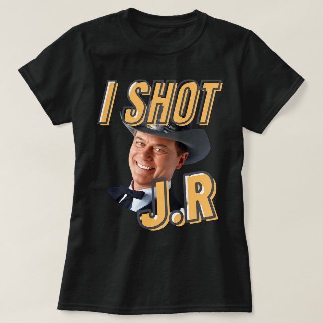 Sue Main Ellen Female Ewing Funny Men Fan T-Shirt (Design vorne)