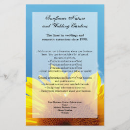 Summer Blue Sky mit gelber Sonnenblume Flyer