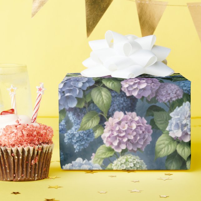 Summer Hydrangea Garden Geschenkpapier (Geburtstagsparty)