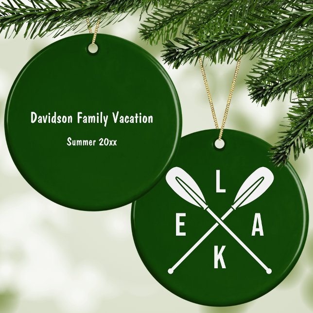 Summer Lake Paddle mit / Custom Text Green Christm Keramik Ornament (This custom keepsake is also available in red and pastel pink colors.)