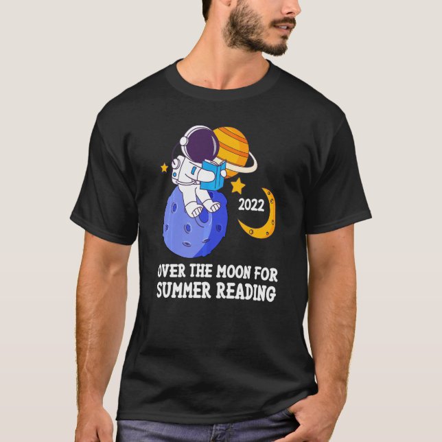 Summer Reading 2022 Weltraumfahrer Librari T-Shirt (Vorderseite)