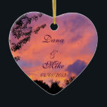 Summer Sunset Romantic Heart Ornaments Keramikornament<br><div class="desc">Summer Sunset Romantic Heart Ornaments Komplett Anpassen hinzufügen Namen,  Daten,  Gedichte etc. Vor und zurück Toll für Hochzeiten,  Jahrestage,  Geburtstage etc.</div>