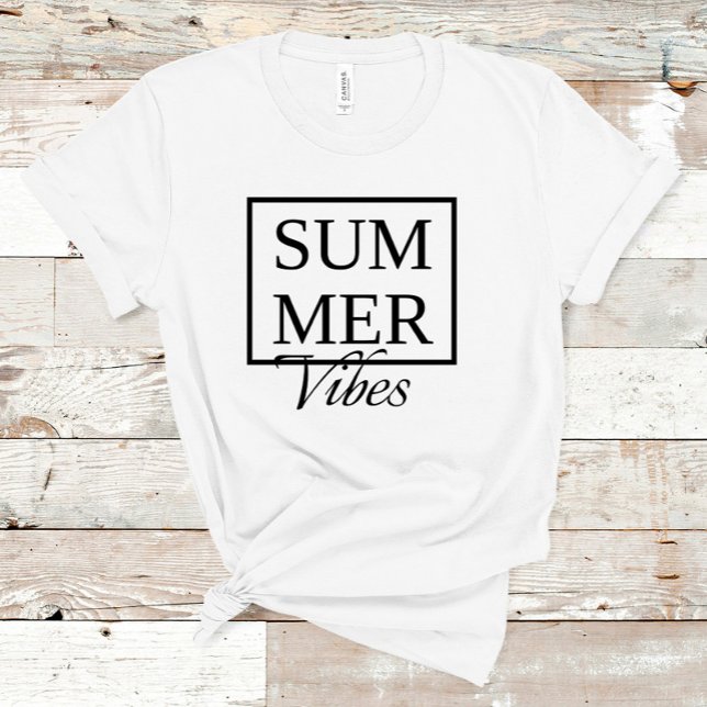 Summer Vibes Cooles Sprichwort mit schwarzem Text T-Shirt (Von Creator hochgeladen)