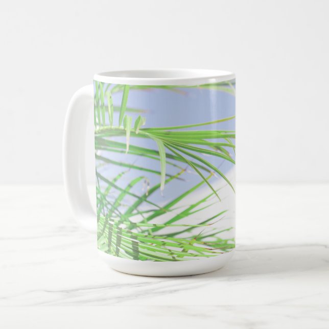 Summer Vibes Palm Tree Blätter Blassgrüne Pastel Kaffeetasse (Vorderseite Links)