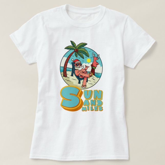 Summer Vibes: Sonne, Sand und Lächeln. T-Shirt (Design vorne)