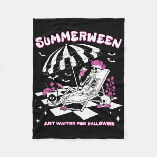 Summerween gerade für Halloween Skeleton Bea Gewar Fleecedecke