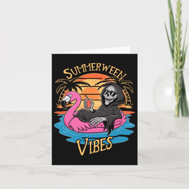 Summerween Vibes Skeleton Flamingo Spooky Hallowee Karte (Vorderseite)