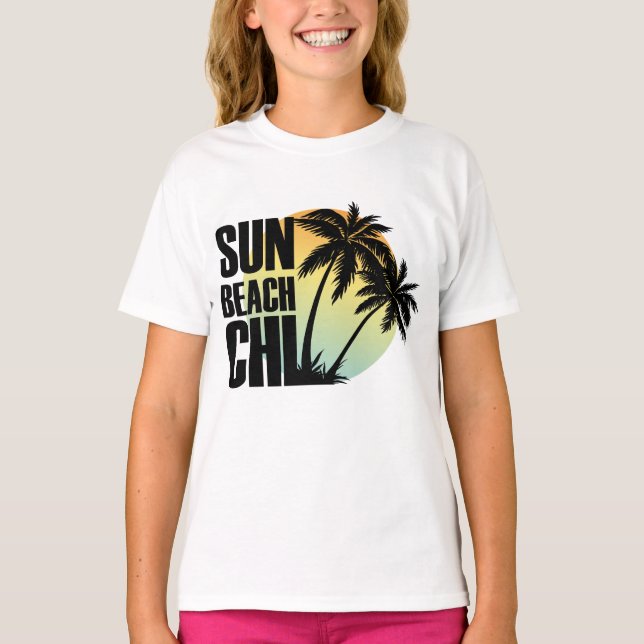 Sun, Beach & Chill Palm Tree Graphic T-Shirt (Vorderseite)
