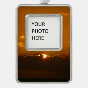 Sun Behind Clouds I Orange Sunset Foto Rahmen-Ornament Silber