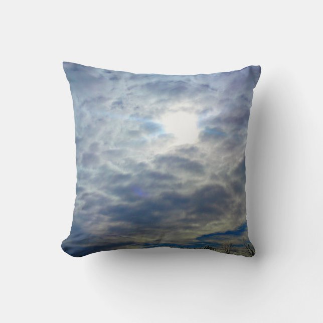 Sun Clouds Pillow Kissen (Vorderseite)