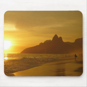 Sun Set am Strand von Ipanema Brasilien Mousepad