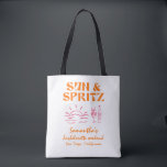 Sun und Spritz Bachelorette Weekend<br><div class="desc">Sun und Spritz Bachelorette Weekend Tote Tasche Diese Tasche ist ein perfektes Geschenk für Ihre Mädels auf Ihrem besonderen Wochenende! Diese Funky-Tasche zeichnet sich durch ein handgezeichnetes Layout mit handgezeichneten Illustrationen und handgeschriebenem Schriftart aus! Sie haben die Freiheit, etwas einzigartiges zu schaffen! Editieren Sie Text und Farben einfach nach Ihrem...</div>