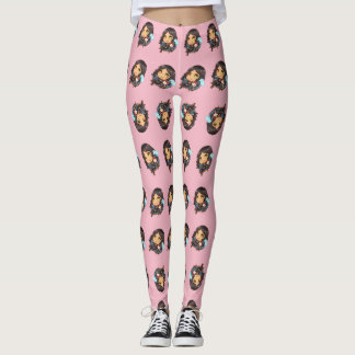 Sunaya, das Chibi Leggings liest