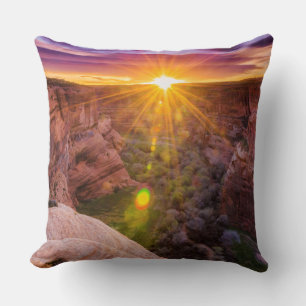 Sunburst in Canyon de Chelly, AZ Kissen