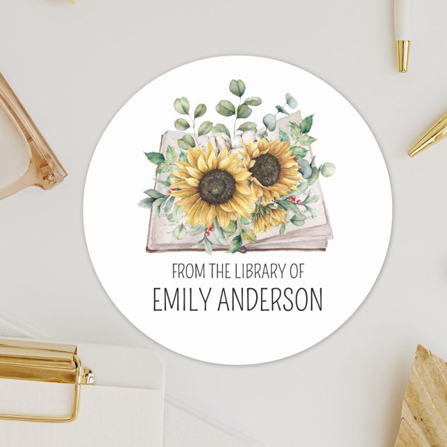 Sunflowers on Book From the Library of Bookplate Runder Aufkleber (Close up)