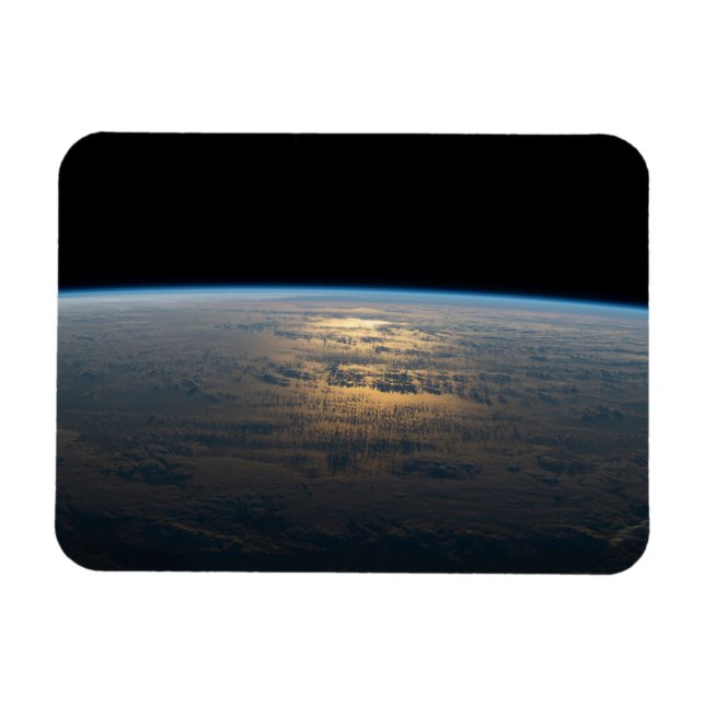 Sunglint strahlt aus einem teilweise bewölkten Süd Magnet (Horizontal)