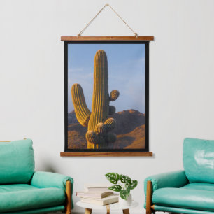 Sunlit Saguaro Cactus Wandteppich Mit Holzrahmen